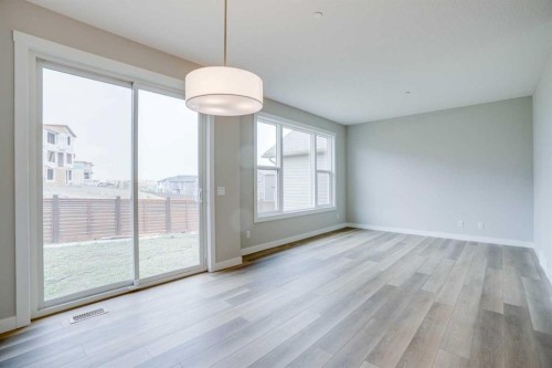 77 Calhoun Crescent Ne, Calgary, AB - Indoor Photo Showing Other Room