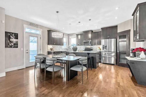 112 Kinniburgh Close, Chestermere, AB - Indoor Photo Showing Other Room