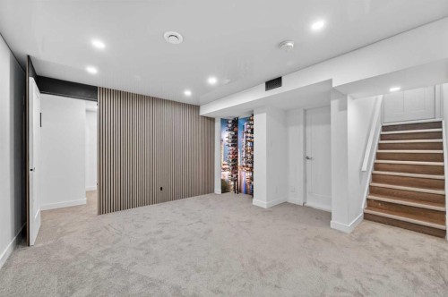 1423 18 Street Ne, Calgary, AB - Indoor