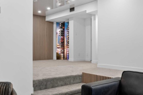 1423 18 Street Ne, Calgary, AB - Indoor