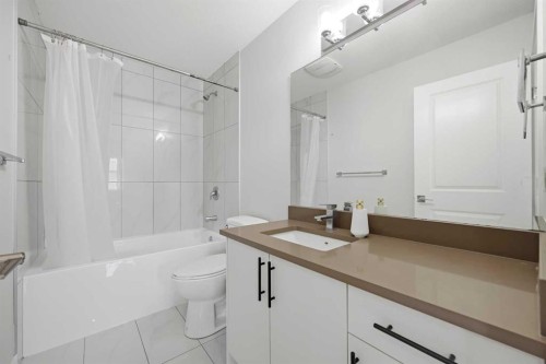 82 Legacy Glen Terrace Se, Calgary, AB - Indoor Photo Showing Bathroom