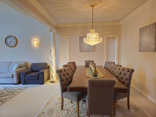 253 Patterson Boulevard Sw, Calgary, AB - Indoor Photo Showing Dining Room