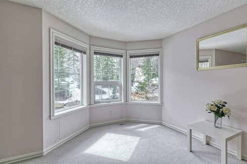 253 Patterson Boulevard Sw, Calgary, AB - Indoor Photo Showing Other Room