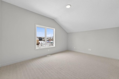 645 53 Avenue Sw, Calgary, AB - Indoor Photo Showing Other Room