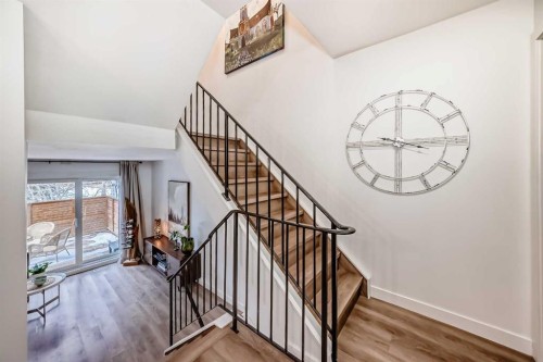 60 Point Drive Nw, Calgary, AB - Indoor Photo Showing Other Room