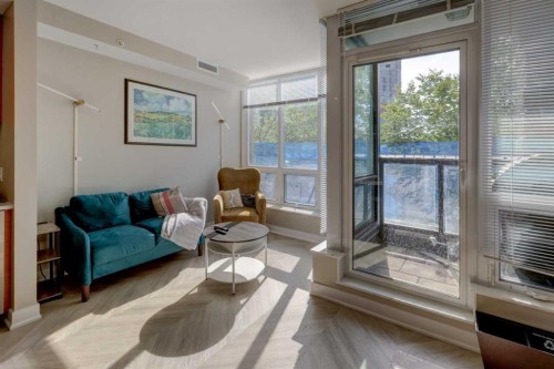 246-222 Riverfront Avenue Sw, Calgary, AB - Indoor Photo Showing Other Room