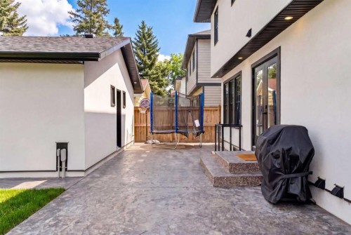 648 Willingdon Boulevard Se, Calgary, AB - Outdoor