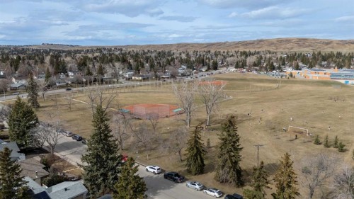 2507 Chicoutimi Drive Nw, Calgary, AB - Outdoor With View