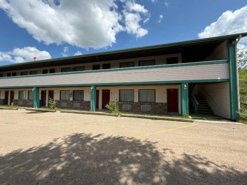 703 9 Highway South, Drumheller, AB 