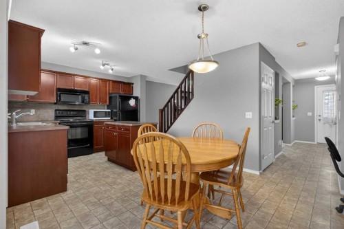 135 Copperstone Grove Se, Calgary, AB - Indoor