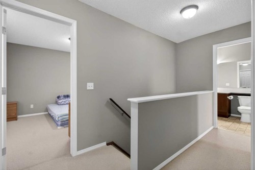 135 Copperstone Grove Se, Calgary, AB - Indoor Photo Showing Other Room