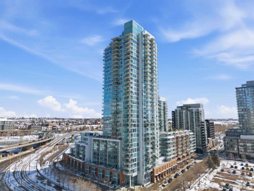 2704-510 6 Avenue Se, Calgary, AB - Outdoor With Facade