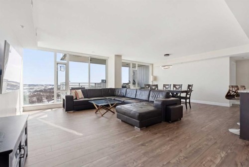 2704-510 6 Avenue Se, Calgary, AB - Indoor Photo Showing Other Room