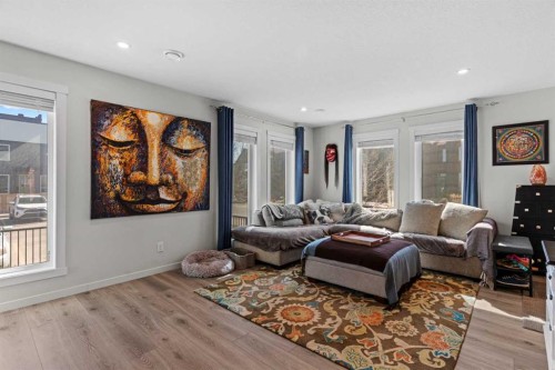 310 Seton Circle Se, Calgary, AB - Indoor Photo Showing Living Room