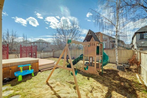 450 Wentworth Place Sw, Calgary, AB - Outdoor