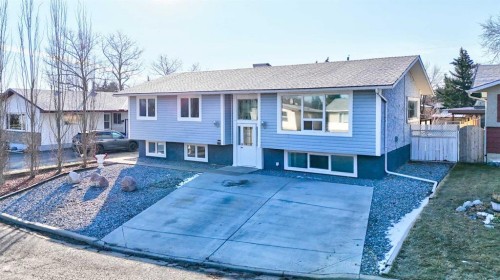 2403 23 Street  Nanton, AB T0L 1R0
