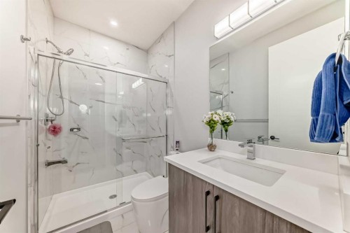 82 Waterford Crescent, Chestermere, AB - Indoor Photo Showing Bathroom