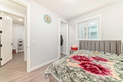 82 Waterford Crescent, Chestermere, AB - Indoor Photo Showing Bedroom