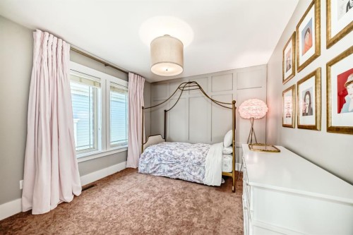 22 Angle Street Sw, Calgary, AB - Indoor Photo Showing Bedroom