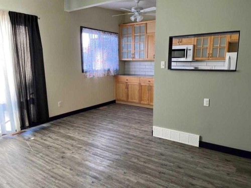 5906 60 Street, Red Deer, AB - Indoor Photo Showing Other Room
