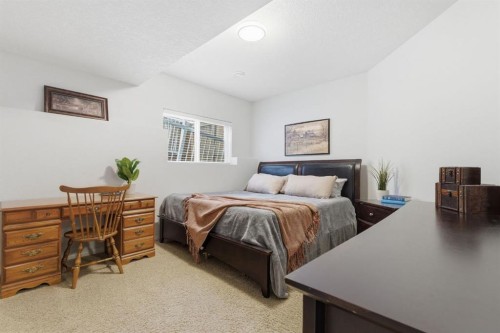 10 Goddard Circle, Carstairs, AB - Indoor Photo Showing Bedroom