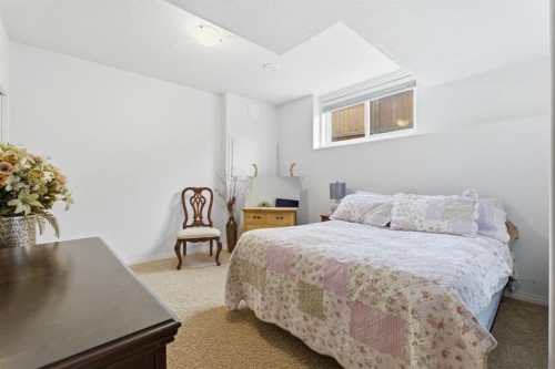 10 Goddard Circle, Carstairs, AB - Indoor Photo Showing Bedroom