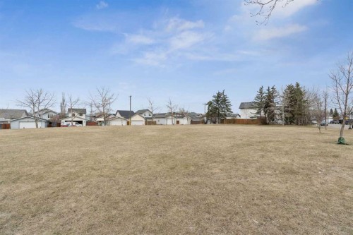 72 Mt Apex Green Se, Calgary, AB - Outdoor