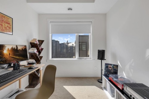 516 Greenbriar Common Nw, Calgary, AB - Indoor