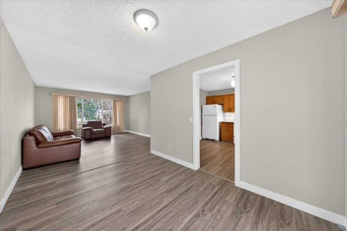 4748 Rundlehorn Drive Ne, Calgary, AB - Indoor