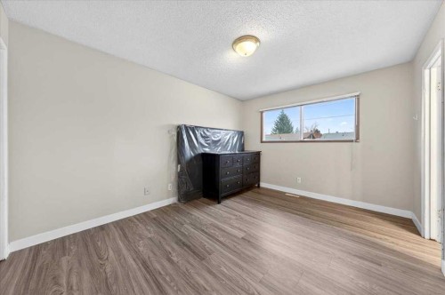 4748 Rundlehorn Drive Ne, Calgary, AB - Indoor