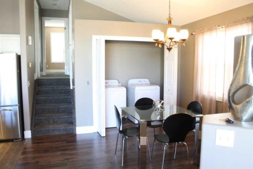 37 Chaparral Ridge Link Se, Calgary, AB - Indoor Photo Showing Dining Room