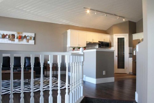 37 Chaparral Ridge Link Se, Calgary, AB - Indoor Photo Showing Other Room