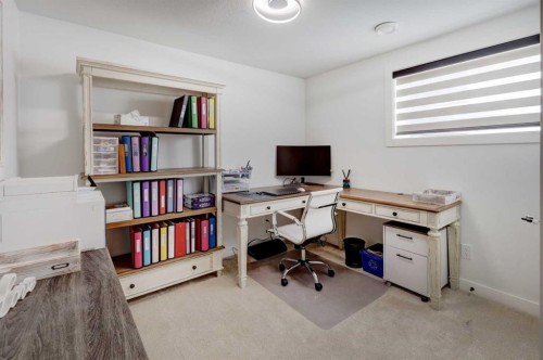 4620 30 Avenue Sw, Calgary, AB - Indoor Photo Showing Office