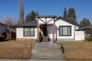 4620 30 Avenue Sw, Calgary, AB  - Outdoor With Facade 