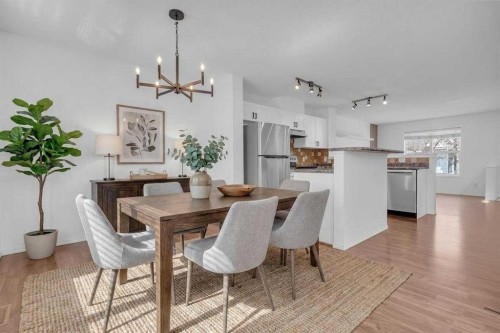 281 Elgin Gardens Se, Calgary, AB - Indoor Photo Showing Dining Room
