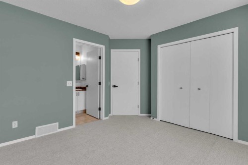 281 Elgin Gardens Se, Calgary, AB - Indoor