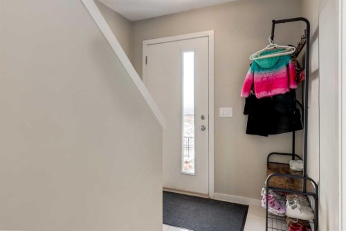 905 Evansridge Park Nw, Calgary, AB - Indoor Photo Showing Other Room