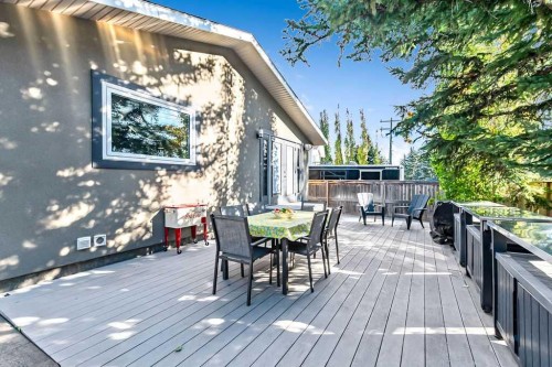 955 Cannock Road Sw, Calgary, AB - Outdoor With Deck Patio Veranda With Exterior