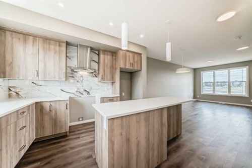 1328 Mahogany Boulevard Se, Calgary, AB - Indoor Photo Showing Kitchen