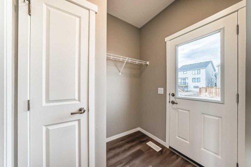 1328 Mahogany Boulevard Se, Calgary, AB - Indoor Photo Showing Other Room