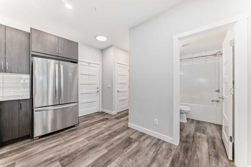 311-55 Wolf Hollow Crescent Se, Calgary, AB - Indoor