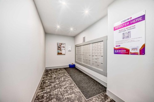 311-55 Wolf Hollow Crescent Se, Calgary, AB - Indoor Photo Showing Other Room