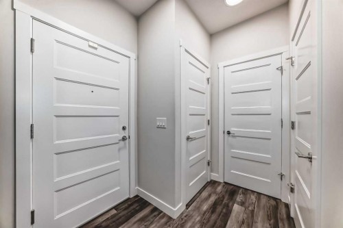 311-55 Wolf Hollow Crescent Se, Calgary, AB - Indoor Photo Showing Other Room
