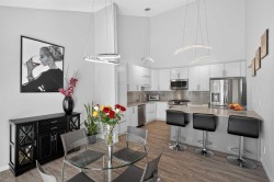 156 Sunlake Gardens SE Calgary, AB T2X 3G4