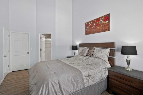 156 Sunlake Gardens Se, Calgary, AB - Indoor Photo Showing Bedroom