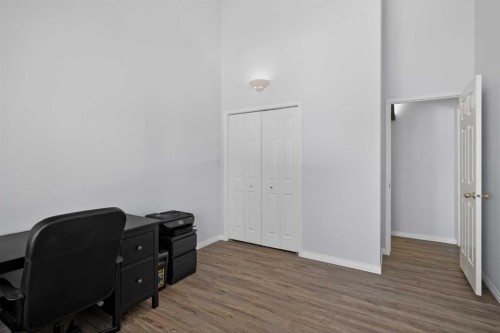 156 Sunlake Gardens Se, Calgary, AB - Indoor