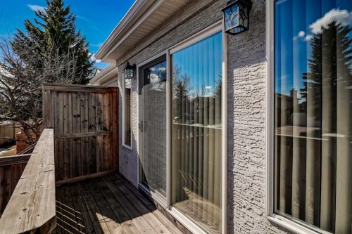 156 Sunlake Gardens Se, Calgary, AB - Outdoor With Deck Patio Veranda