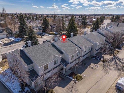 156 Sunlake Gardens Se, Calgary, AB - Outdoor With View