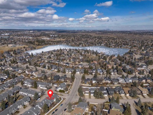 156 Sunlake Gardens Se, Calgary, AB - Outdoor With View