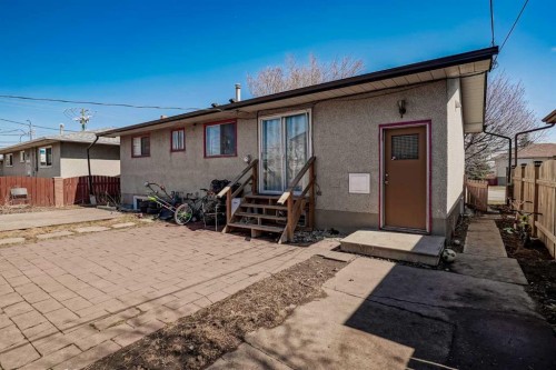 1823 38 Street Se, Calgary, AB - Outdoor With Exterior